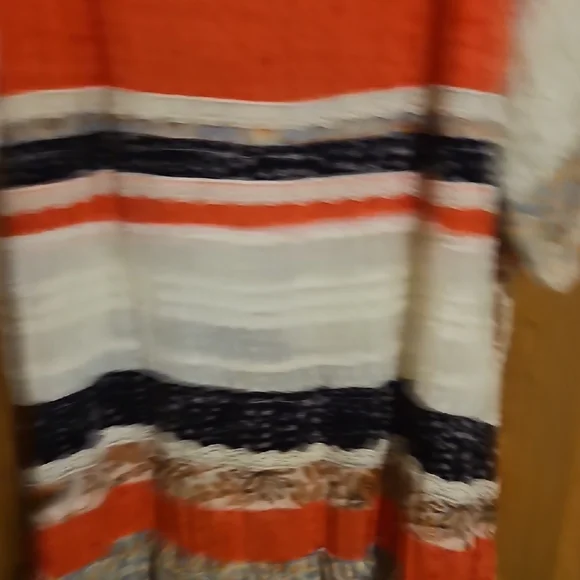 Oli & Hali Sunlit Ruffles Duster Floral Patterned - Picture 7 of 11